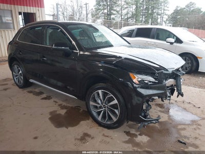 AUDI Q5 2024