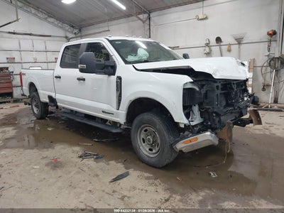 FORD F-250 2023