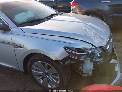 FORD TAURUS 2012