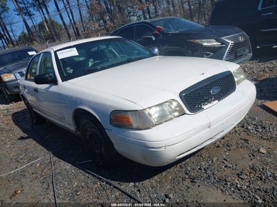 FORD CROWN VICTORIA 2003