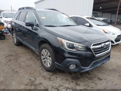 SUBARU OUTBACK 2018