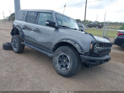FORD BRONCO 2021