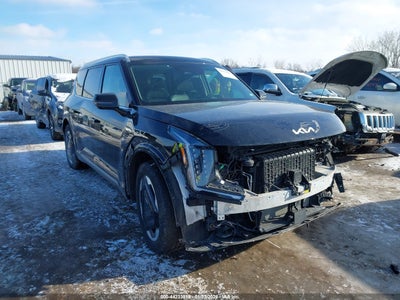 KIA EV9 2025
