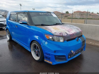 SCION XB 2011