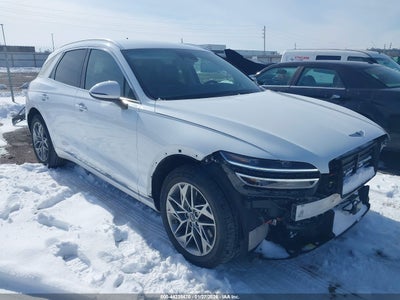 GENESIS GV70 2025