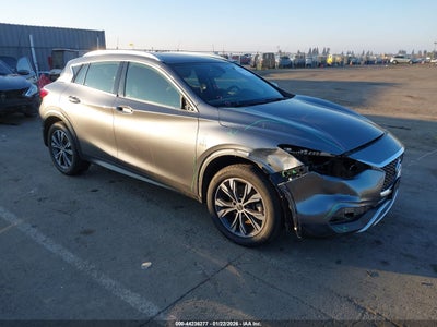 INFINITI QX30 2018