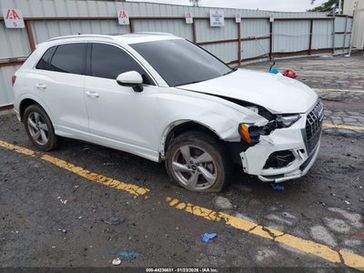 AUDI Q3 2021
