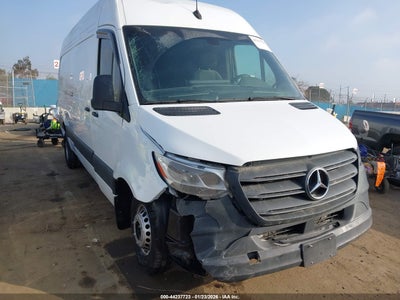 MERCEDES-BENZ SPRINTER 3500 2024