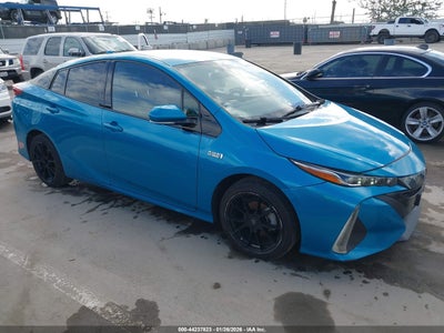 TOYOTA PRIUS PRIME 2017