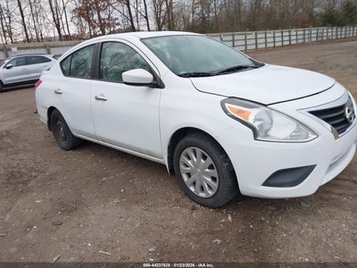 NISSAN VERSA 2016