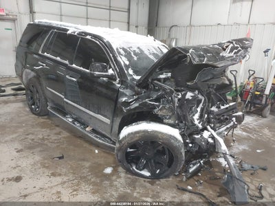 CADILLAC ESCALADE 2016