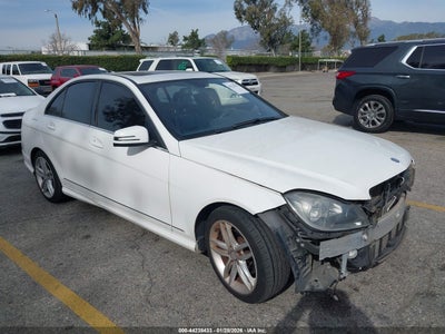 MERCEDES-BENZ C-CLASS 2014