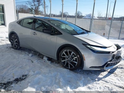TOYOTA PRIUS PLUG-IN HYBRID 2026