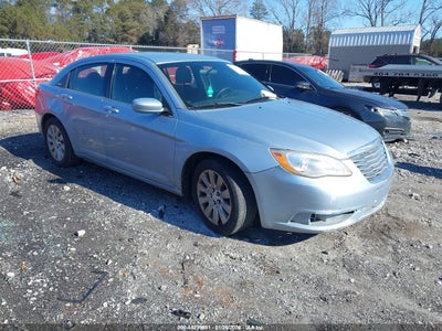 CHRYSLER 200 2014
