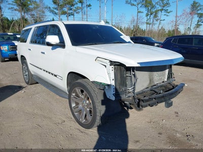 CADILLAC ESCALADE ESV 2016