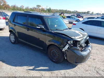 SCION XB 2009
