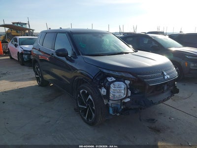 MITSUBISHI OUTLANDER 2024