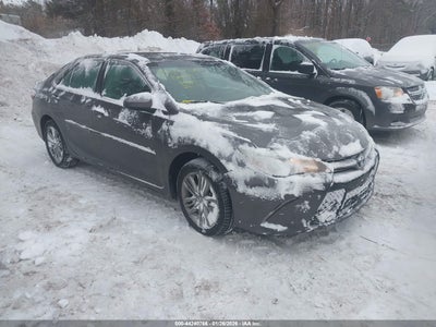 TOYOTA CAMRY 2017