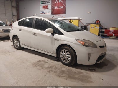 TOYOTA PRIUS PLUG-IN 2012
