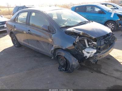 TOYOTA YARIS 2012