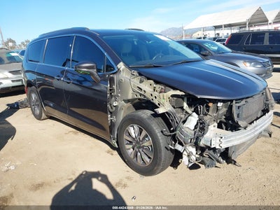 CHRYSLER PACIFICA HYBRID 2021