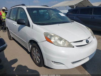 TOYOTA SIENNA 2008
