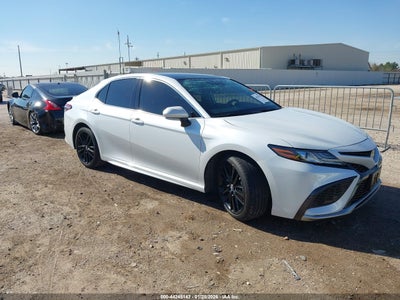TOYOTA CAMRY 2021
