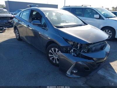 TOYOTA PRIUS PRIME 2020