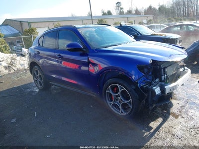 ALFA ROMEO STELVIO 2022