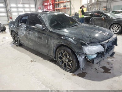 CHRYSLER 300 2016