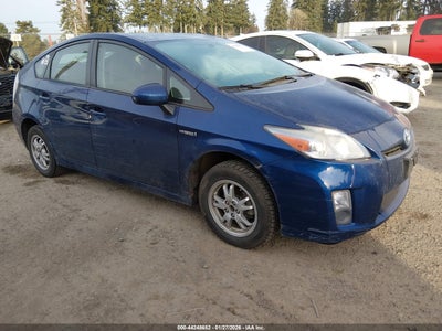 TOYOTA PRIUS 2010
