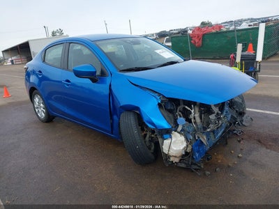 TOYOTA YARIS IA 2018
