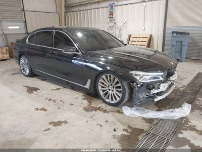 BMW 750I 2016