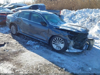 VOLKSWAGEN PASSAT 2017