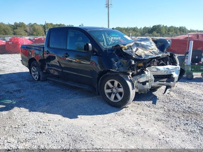 NISSAN TITAN 2013