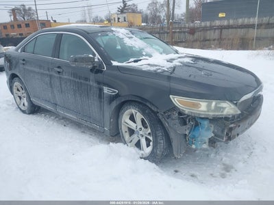FORD TAURUS 2010