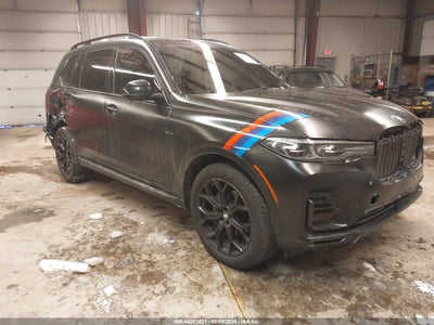 BMW X7 2021