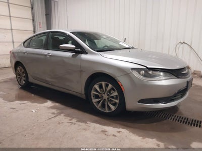CHRYSLER 200 2015