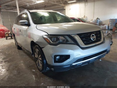 NISSAN PATHFINDER 2018
