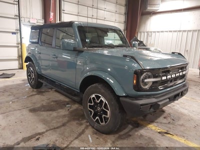 FORD BRONCO 2022