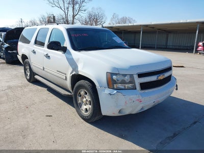 CHEVROLET SUBURBAN 1500 2010