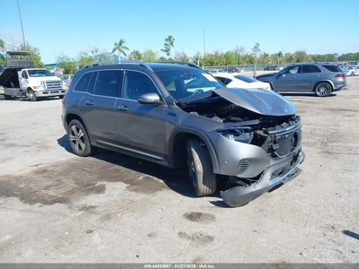 MERCEDES-BENZ EQB 350 SUV 2022