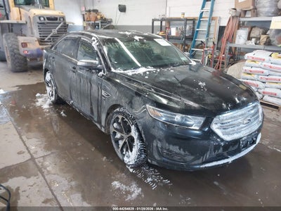 FORD TAURUS 2015