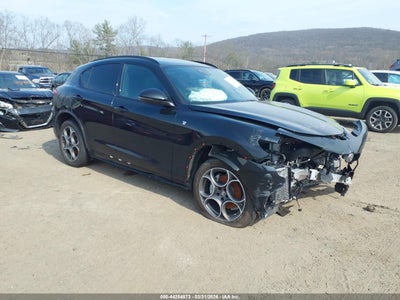 ALFA ROMEO STELVIO 2023