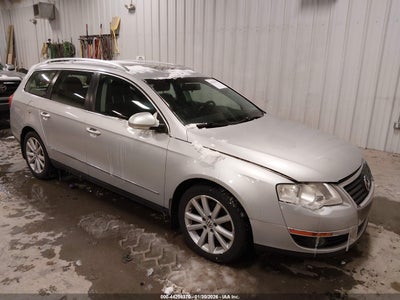 VOLKSWAGEN PASSAT 2010