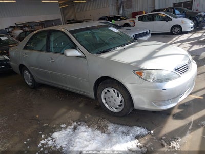 TOYOTA CAMRY 2005