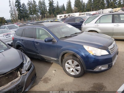 SUBARU OUTBACK 2010