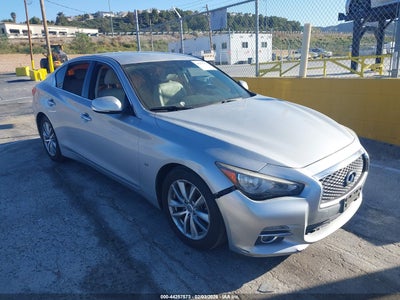 INFINITI Q50 2015
