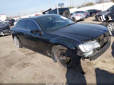 CHRYSLER 300 2018