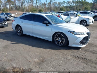 TOYOTA AVALON 2019